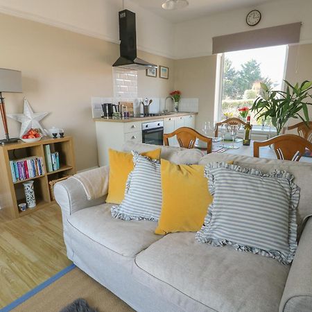 Rhos Retreat No 7 Apartment Bagian luar foto